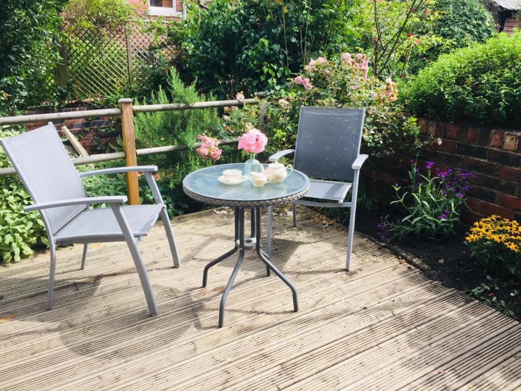 Cosy House With Garden & Parking, Sheffield Villa Exteriör bild