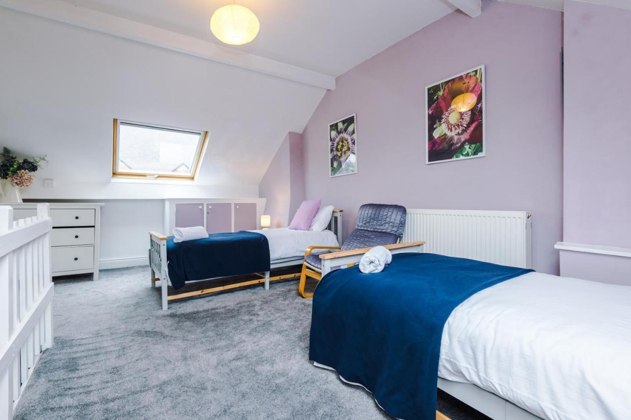 Cosy House With Garden & Parking, Sheffield Villa Exteriör bild
