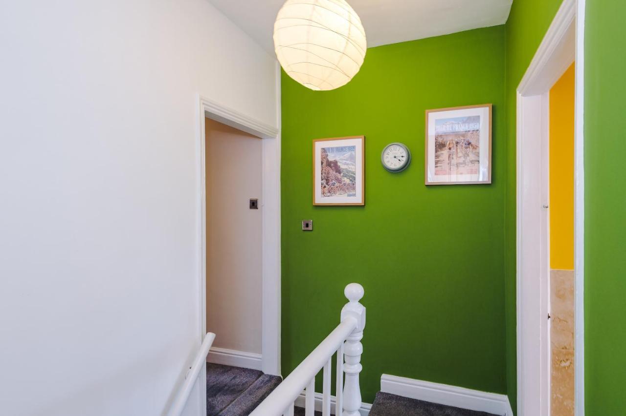 Cosy House With Garden & Parking, Sheffield Villa Exteriör bild
