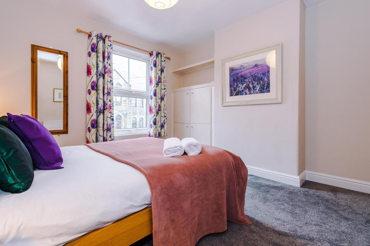 Cosy House With Garden & Parking, Sheffield Villa Exteriör bild