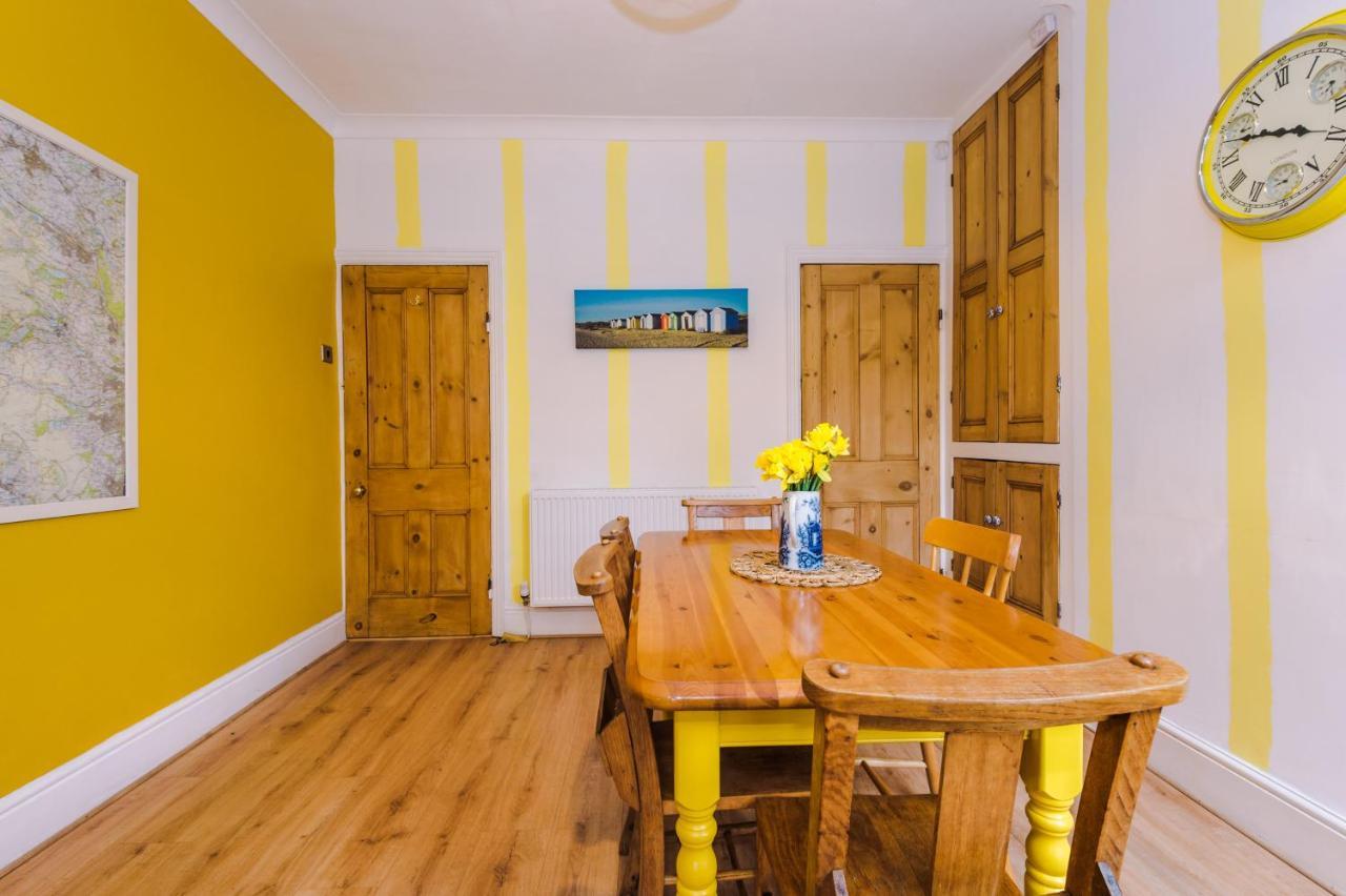 Cosy House With Garden & Parking, Sheffield Villa Exteriör bild